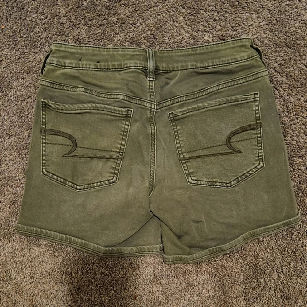 AE Womens Size 8 - Picture 2 of 2